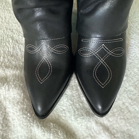 Steve Madden Lassy boots size 9- NEW - Picture 3 of 8